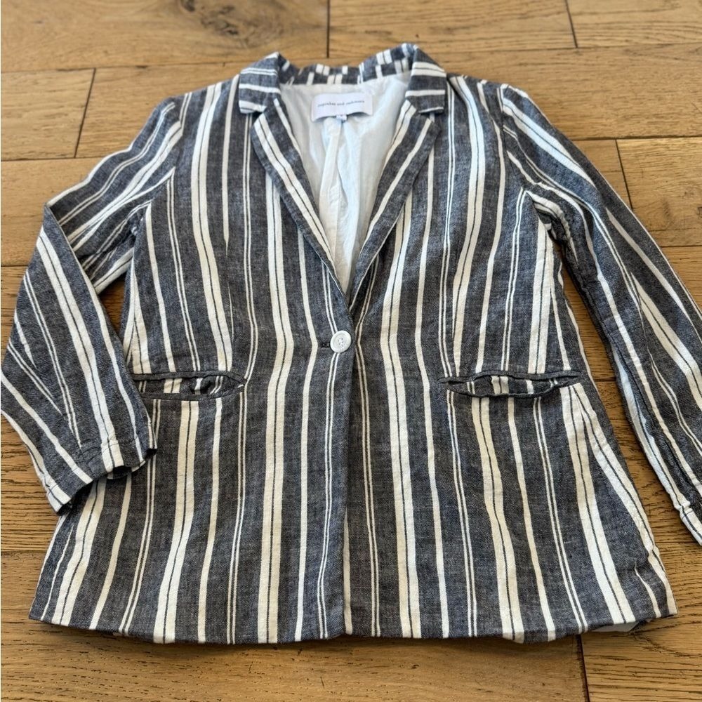 Cupcakes and Cashmere Grey White Striped Linen Blend Blazer Jacket Size 8 (1283)